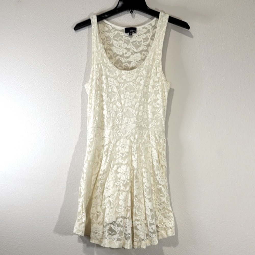 Aritzia lace dress